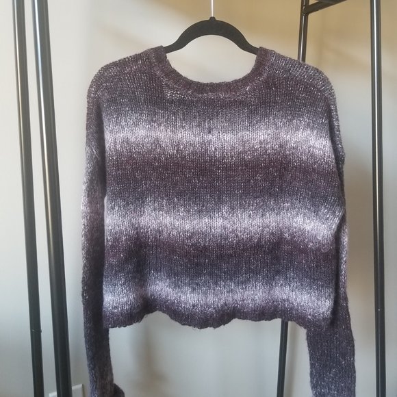 Urban Outfitters Ecote Cropped Purple Sweater M - Picture 2 of 4